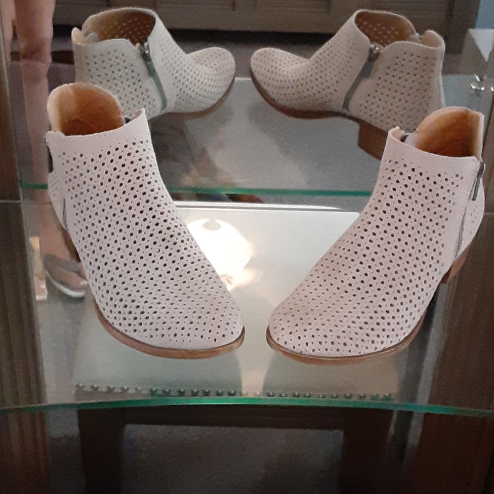 Lucky Brand Ankle Boot